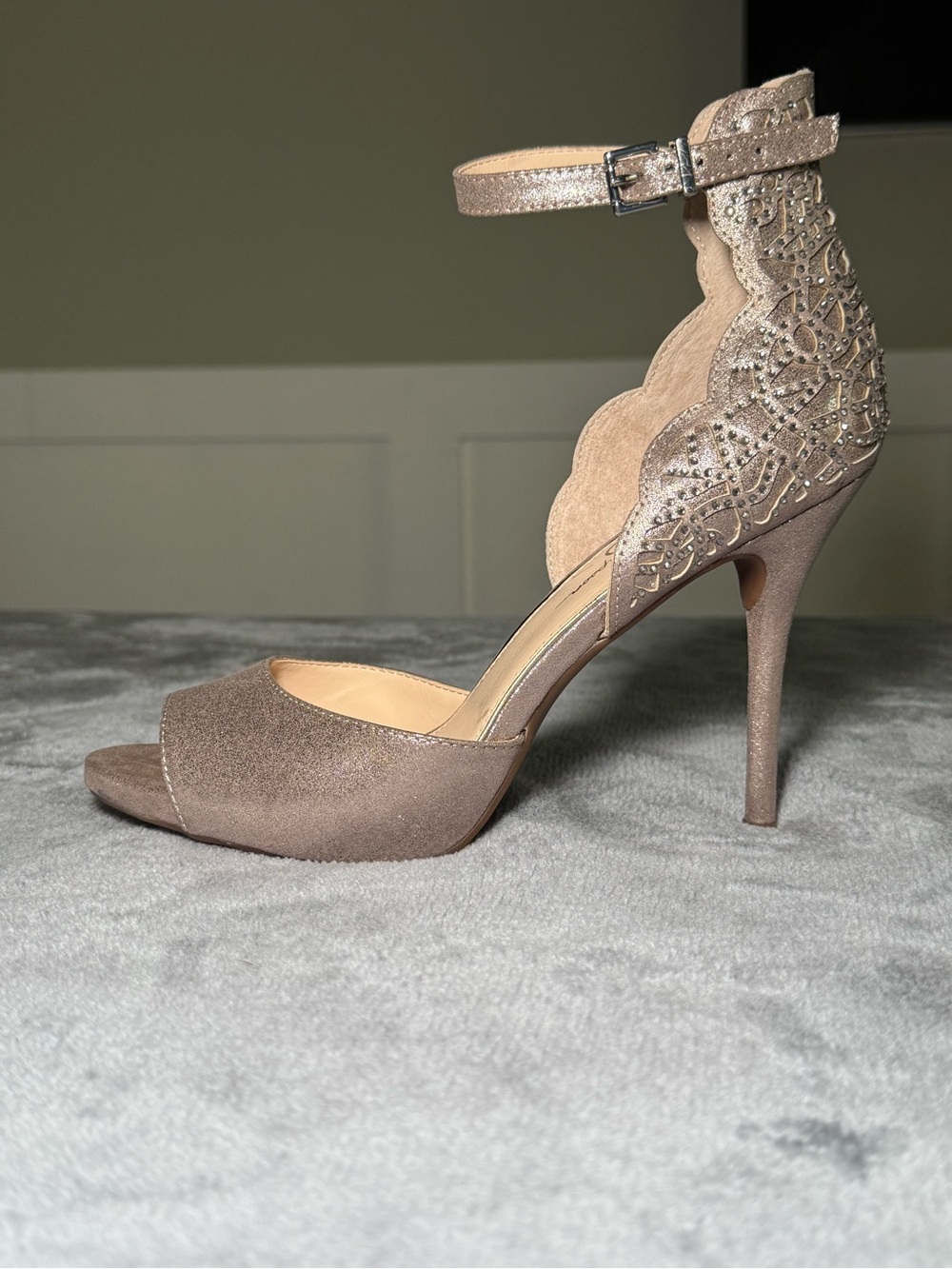 Jessica Simpson Bellona Heels - Taupe - Size 8.5 - Picture 4 of 12